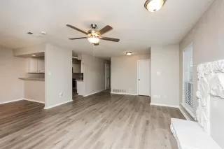 Photo #6: 21217789 Listing 