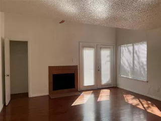 Photo #3: 21217989 Listing 