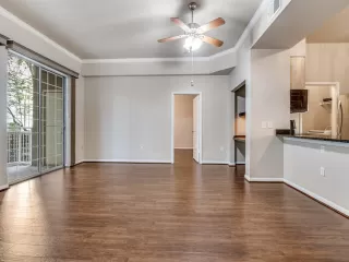 Photo #3: 21218112 Listing 