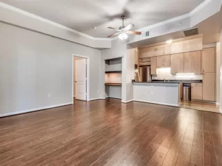 Photo #4: 21218112 Listing 