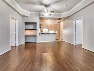 Photo #5: 21218112 Listing 