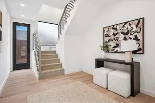 Photo #6: 21218202 Listing