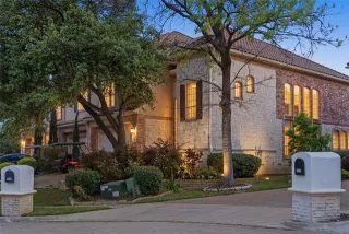 Photo #2: 21218289 Listing 