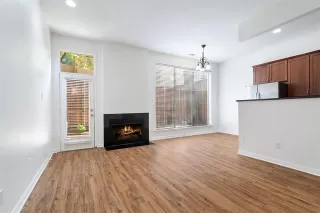 Photo #5: 21218324 Listing 