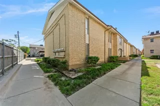 Photo #2: 21218361 Listing