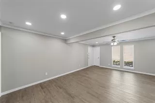 Photo #3: 21218361 Listing