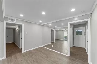 Photo #4: 21218361 Listing