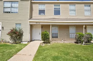 Photo #2: 21218469 Listing 