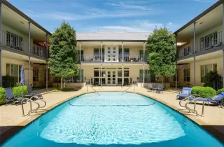 Photo #3: 21218512 Listing 