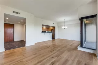 Photo #2: 21218545 Listing