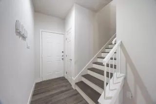 Photo #3: 21218644 Listing