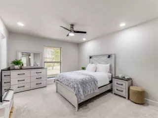 Photo #6: 21218856 Listing