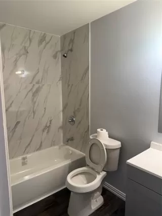 Photo #4: 21219119 Listing