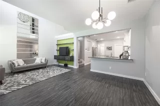 Photo #4: 21219333 Listing