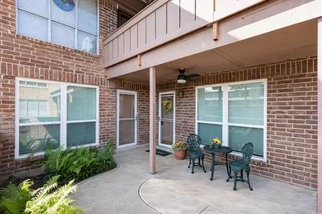 MLS: 21219515 Condo For Sale