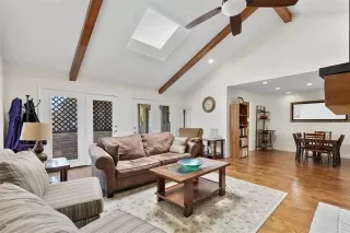 Photo #3: 21219607 Listing 