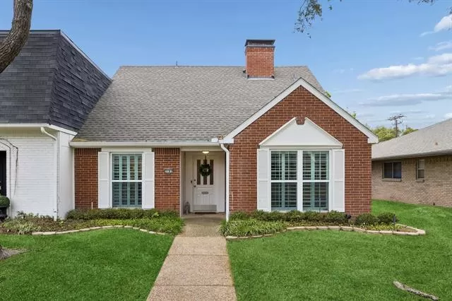 MLS: 21219914 Condo For Sale