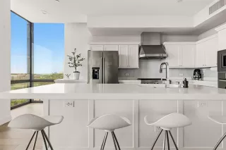 Photo #6: 21220124 Listing 