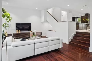 Photo #6: 21220165 Listing 