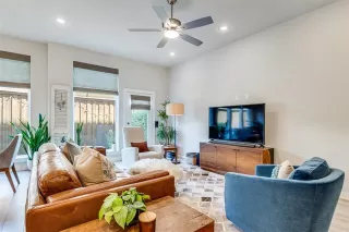 Photo #3: 21220217 Listing 