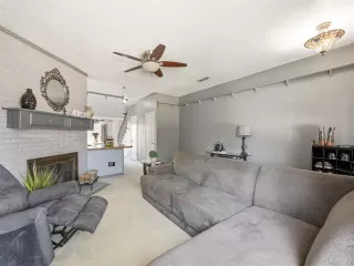 Photo #5: 21220555 Listing 