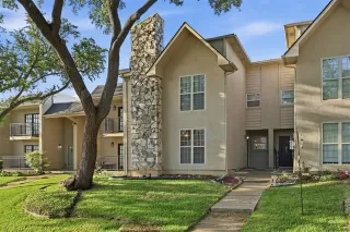 Photo #3: 21220926 Listing 