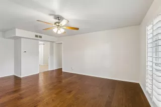 Photo #6: 21221073 Listing 