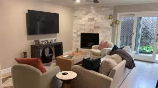 Photo #5: 21221308 Listing