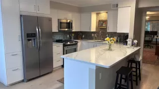 Photo #6: 21221308 Listing