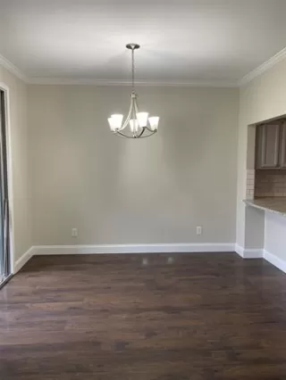 Photo #6: 21221916 Listing