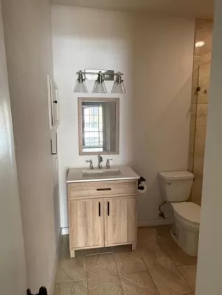 Photo #4: 21222125 Listing