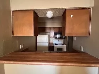 Photo #2: 21222363 Listing 