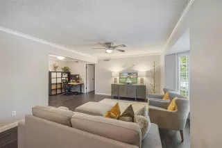 Photo #2: 21222371 Listing