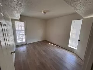 Photo #2: 21222373 Listing