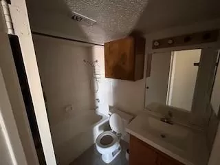 Photo #5: 21222373 Listing