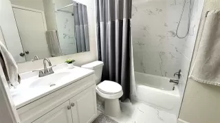 Photo #4: 21222570 Listing