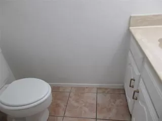 Photo #5: 21222669 Listing 