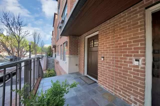 Photo #5: 21223042 Listing