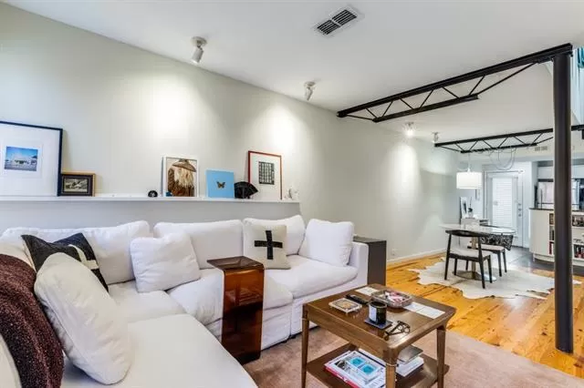 MLS: 21223244 Condo For Sale