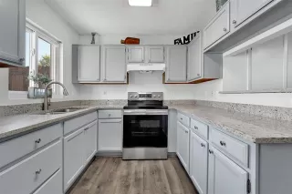 Photo #6: 21223268 Listing