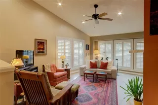 Photo #4: 21223409 Listing 