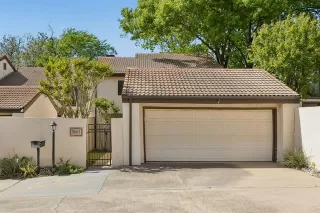 Photo #2: 21223776 Listing 