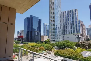 Photo #5: 21223829 Listing