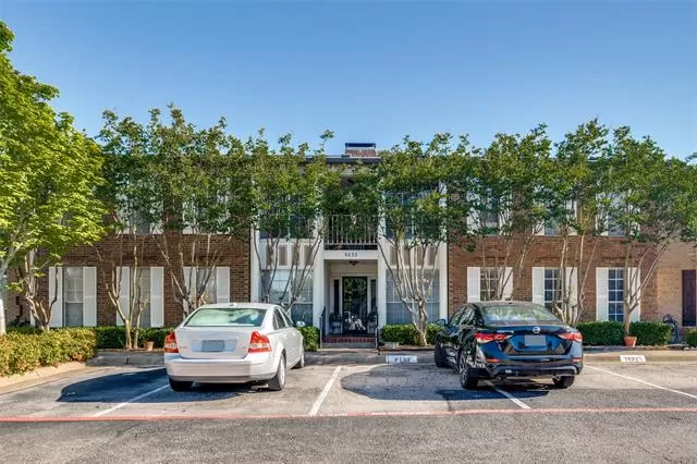 MLS: 21223842 Condo For Sale