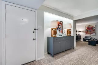 Photo #5: 21223842 Listing 