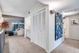 Photo #6: 21223842 Listing 