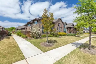 Photo #5: 21223958 Listing 