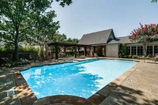 Photo #2: 21224051 Listing 