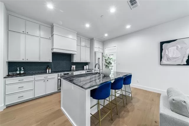 MLS: 21224385 Condo For Sale