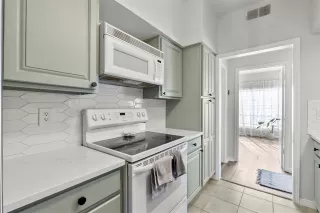 Photo #2: 21224409 Listing